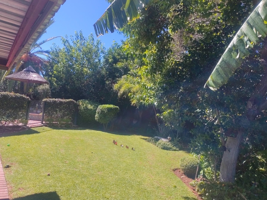 4 Bedroom Property for Sale in Hillcrest Northern Cape